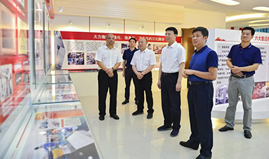福建省人大常委會(huì)黨組書(shū)記、副主任張廣敏蒞臨虹潤(rùn)公司調(diào)研指導(dǎo)